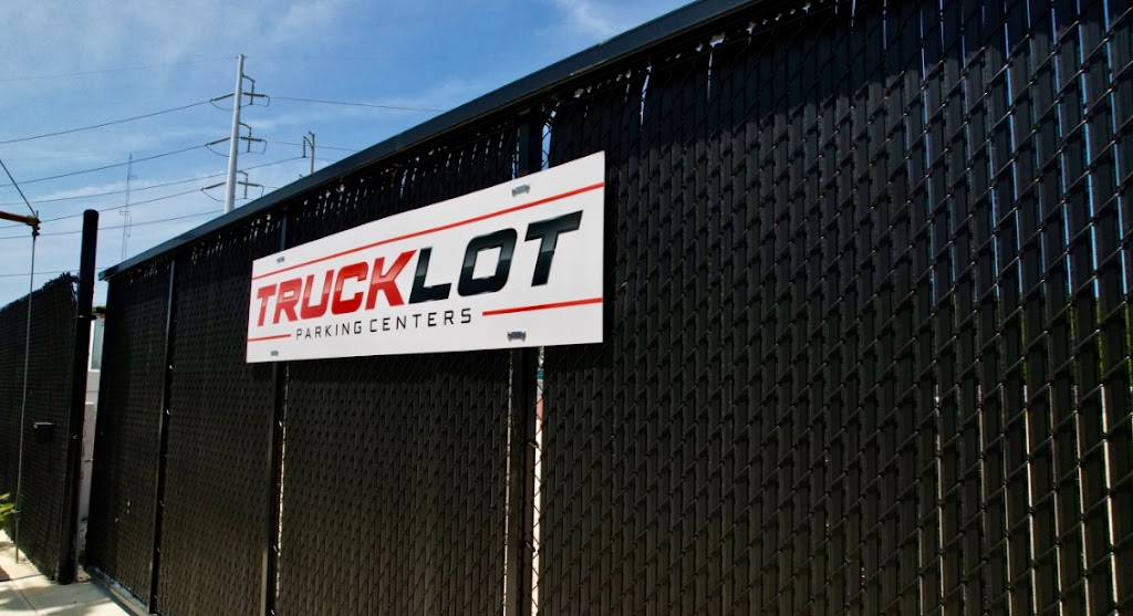 TruckLot Parking Centers | 185 W 9th St, Huntington Station, NY 11746, USA | Phone: (631) 600-3350