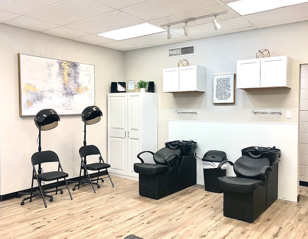 The Edge Salon | 136 S Ridgeway Dr, Cleburne, TX 76033, USA | Phone: (817) 774-2743