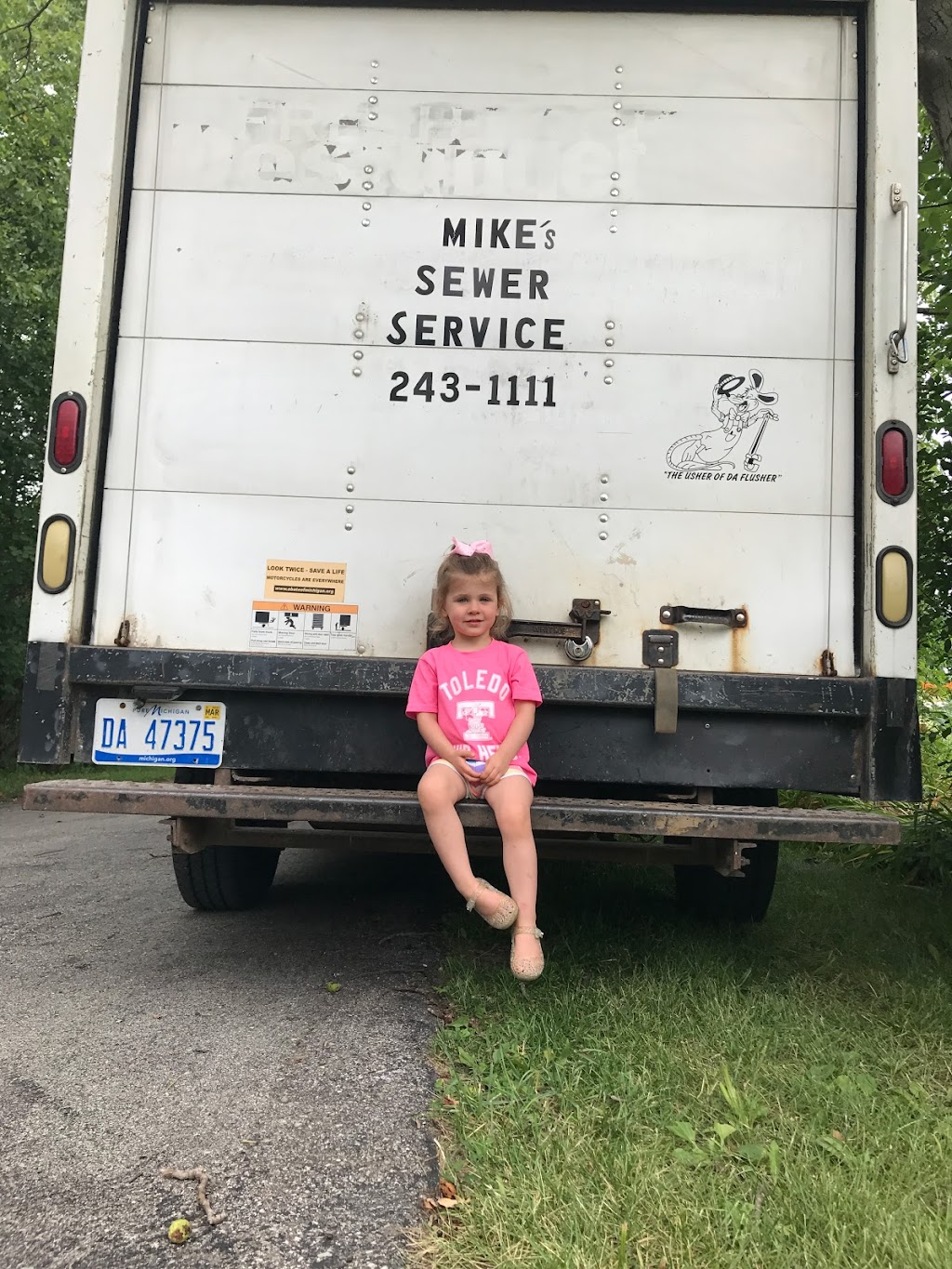 Mikes Sewer Service | 1044 Westwood Dr, Monroe, MI 48161, USA | Phone: (734) 243-1111