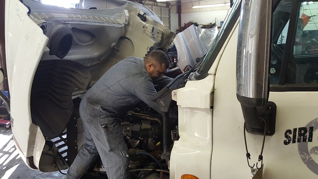 S&T Truck Repair | 13016 SE Hwy 212, Clackamas, OR 97015, USA | Phone: (503) 656-4151