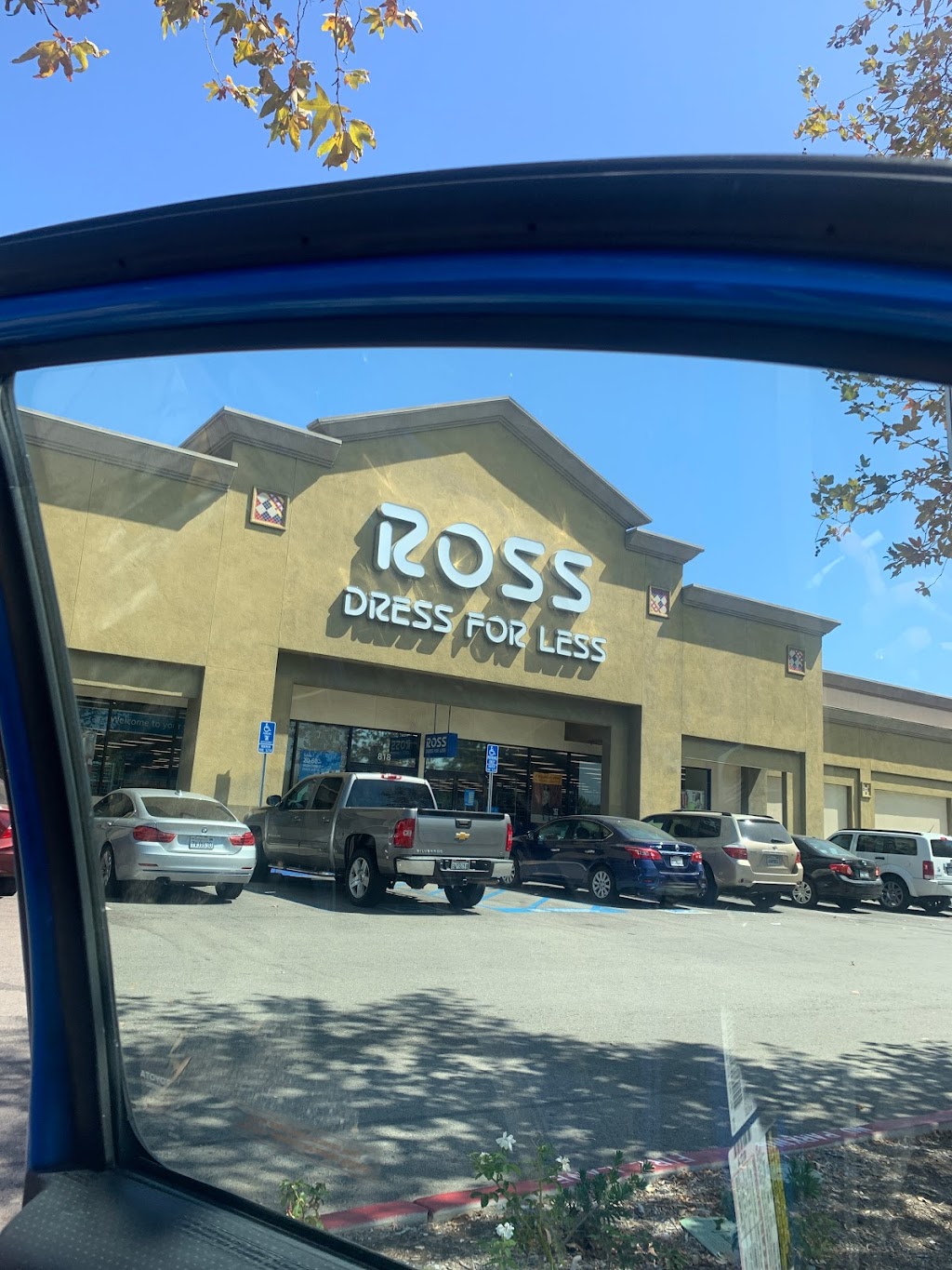 Ross Dress for Less | 818 W Arrow Hwy, San Dimas, CA 91773, USA | Phone: (909) 592-5151