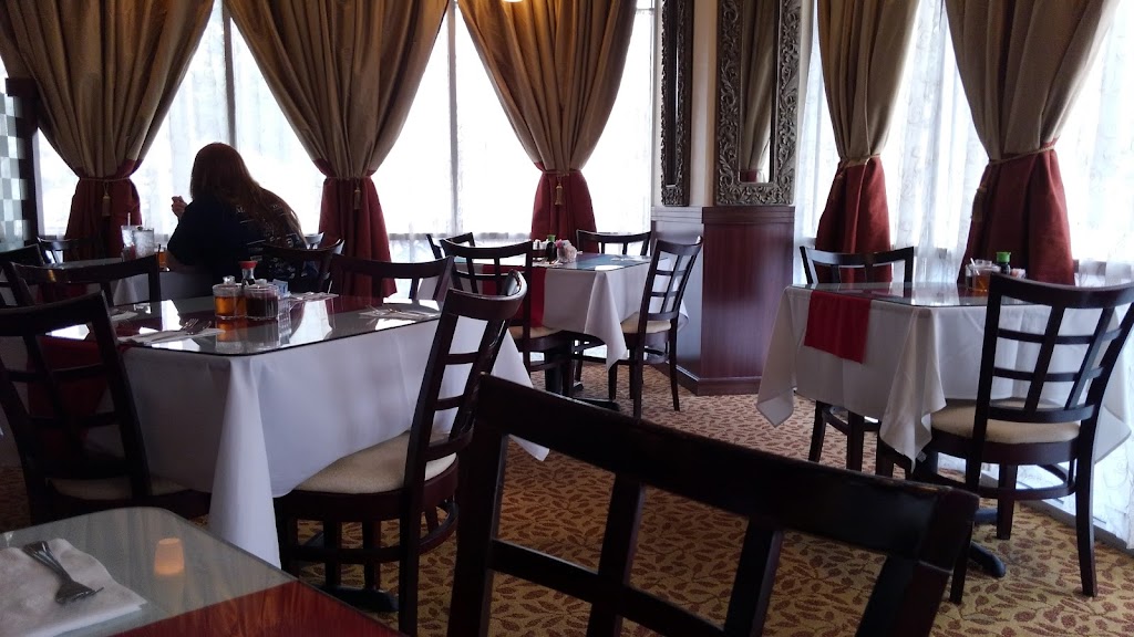 Sarikas Thai Cafe | 109 Waterview Pkwy, Boerne, TX 78006, USA | Phone: (830) 249-1070