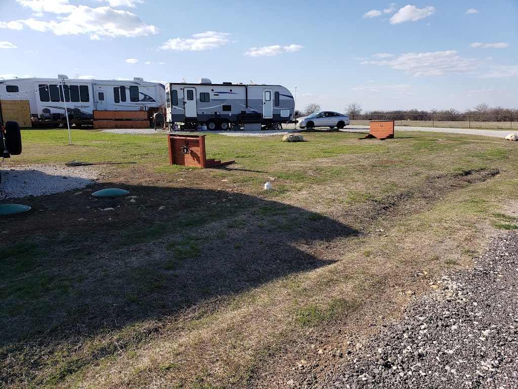 Willow Bend RV Park | 11921 S, I-35, Valley View, TX 76272, USA | Phone: (940) 372-8718