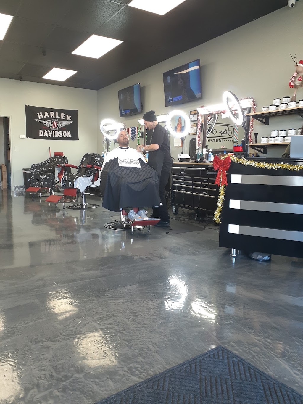 STAY SHARP BARBERSHOP | 1474 Industrial Park Ave, Redlands, CA 92374, USA | Phone: (909) 748-0887