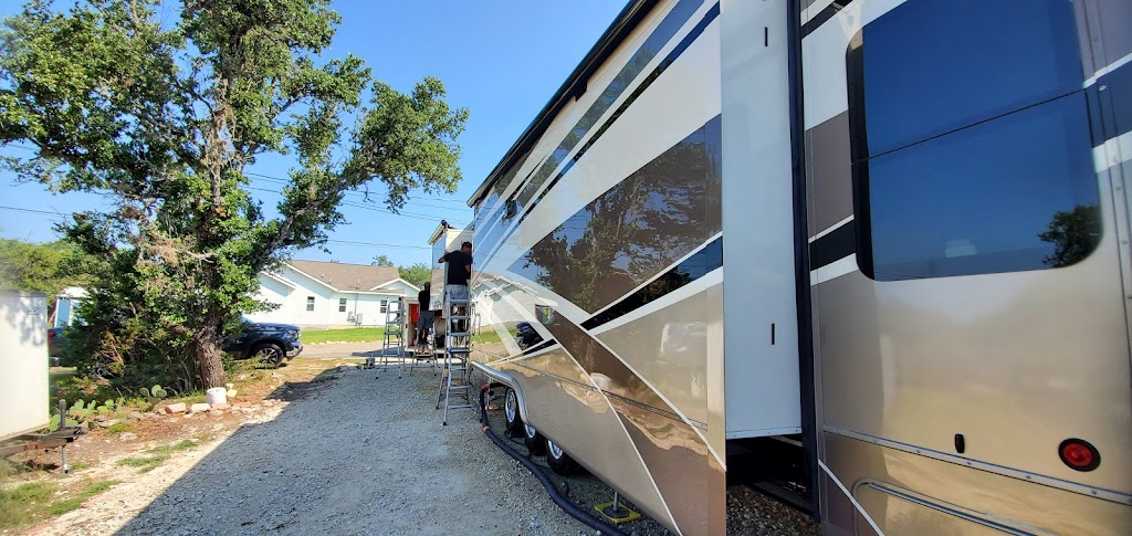 Hill Country Shine Mobile RV Body Repair & Paint | 2549 Westview Dr B, Canyon Lake, TX 78133, USA | Phone: (830) 302-0223
