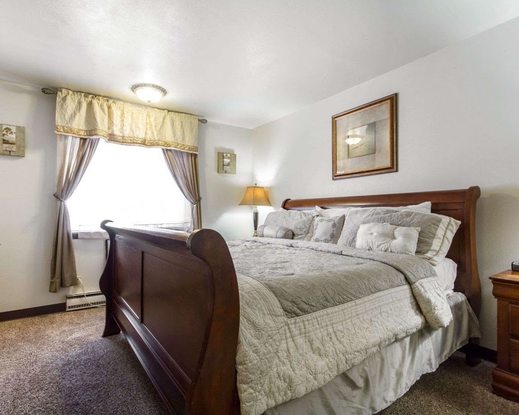 Econo Lodge | 4726 E Washington Ave, Madison, WI 53704, USA | Phone: (608) 241-4171