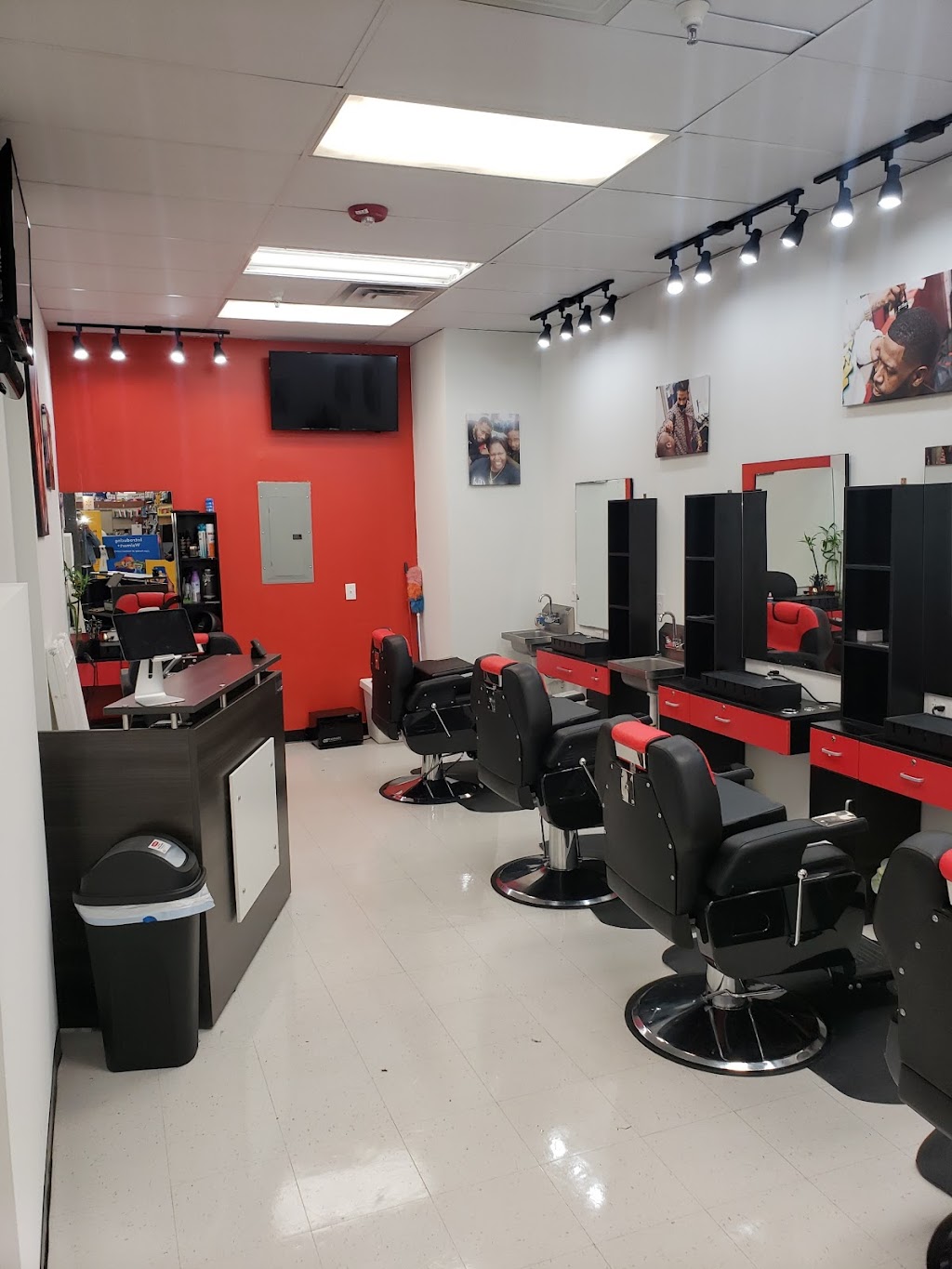 Da Lucky Spot Barbershop Gastonia | 3000 E Franklin Blvd Suite #1, Gastonia, NC 28056 | Phone: (980) 368-4540