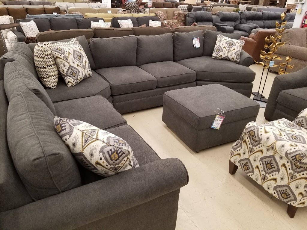 Godby Discount Furniture & Mattress | 130 Logan St, Noblesville, IN 46060, USA | Phone: (317) 565-2211