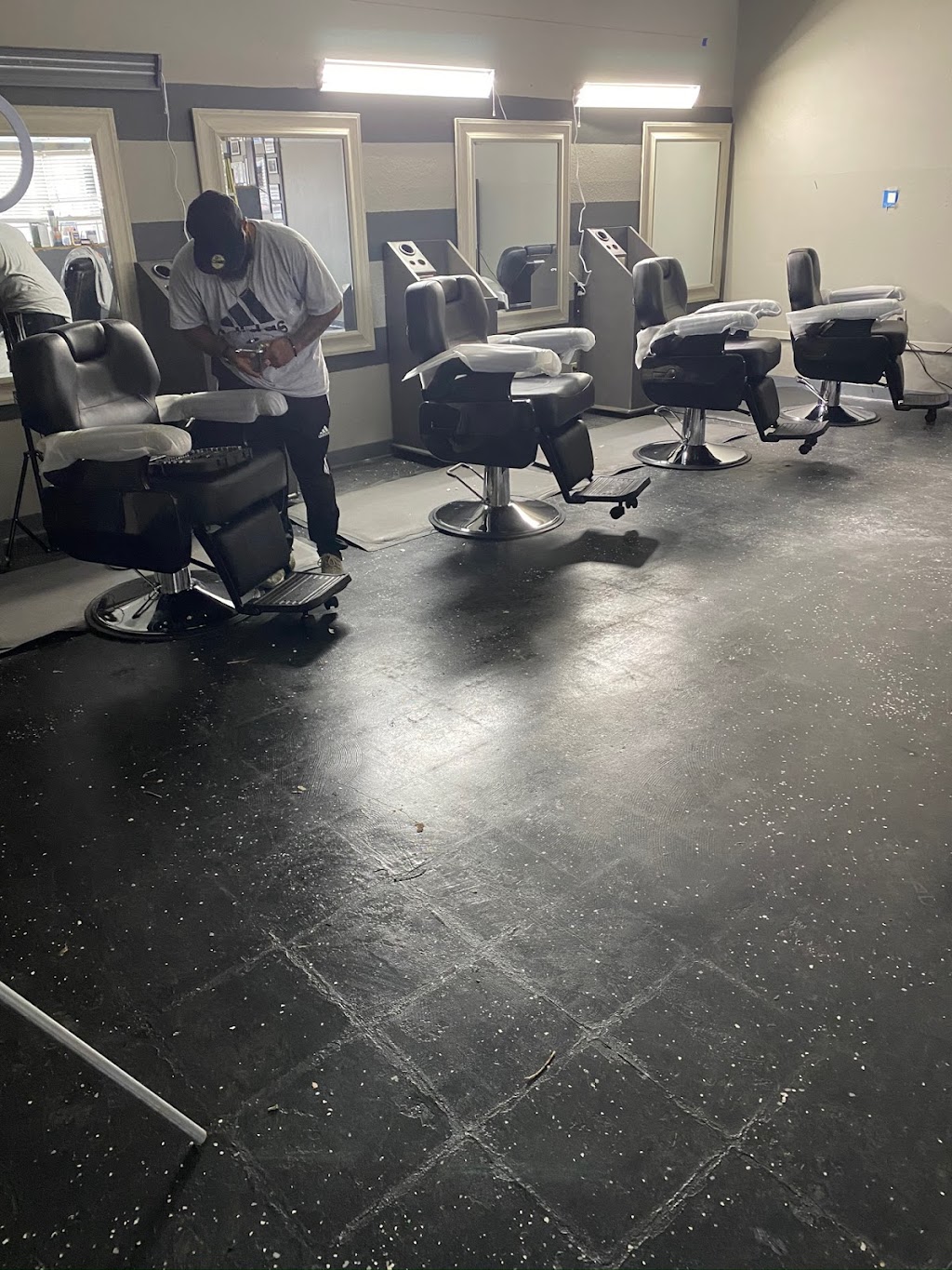 Gifted Hands Barbershop | 17251 Great Oaks Dr, Round Rock, TX 78681, USA | Phone: (737) 703-7983