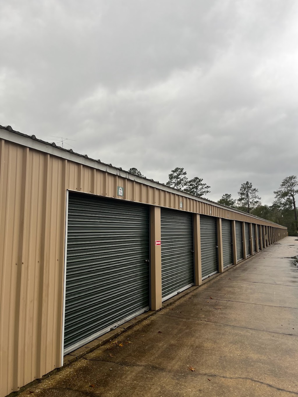 Louisiana Lock Storage | 22555 Walker South Rd, Denham Springs, LA 70726, USA | Phone: (225) 226-5183