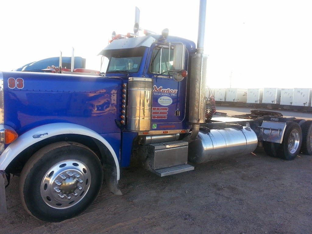Muñoz Trucking Inc. | 12460 Weaver Rd, El Paso, TX 79928, USA | Phone: (915) 852-7722
