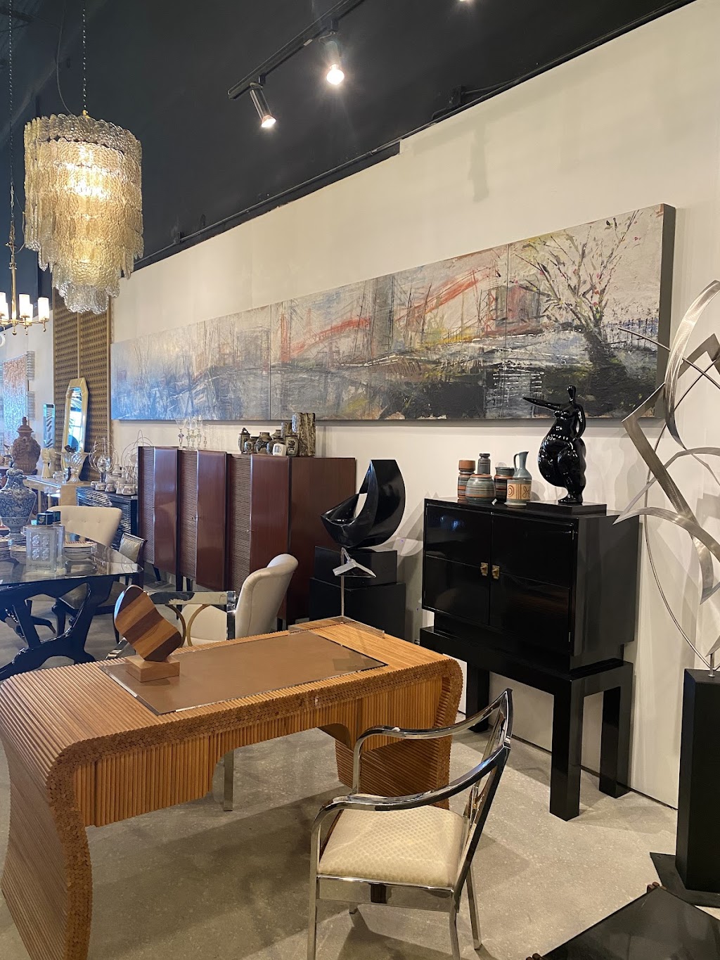 Newel South Florida - Antiques, Vintage & Contemporary Art and Design | 2868 Pershing St, Hollywood, FL 33020, USA | Phone: (305) 891-7580