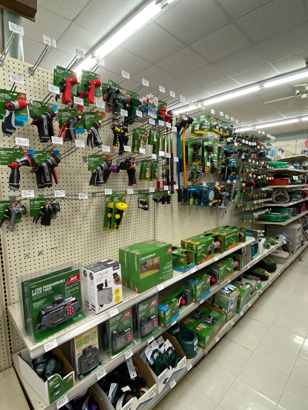 Duda Ace Hardware | 500 W Main St, Staunton, IL 62088, USA | Phone: (618) 635-3300