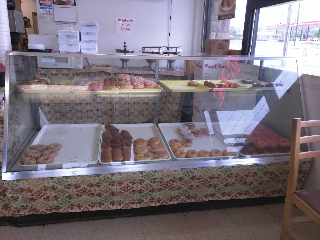 Five AM Donuts | 8907 Benbrook Blvd, Benbrook, TX 76126, USA | Phone: (817) 249-6721