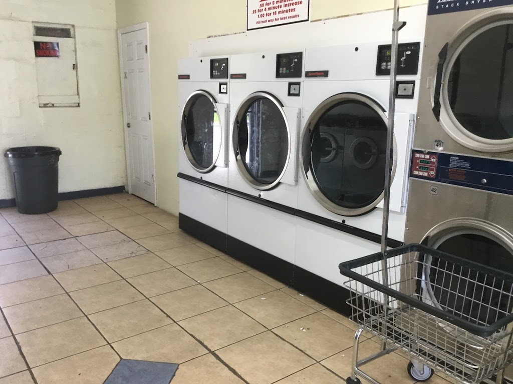 Tampa Bay Area Laundries | 2130 49th St S, St. Petersburg, FL 33705 | Phone: (727) 755-3440