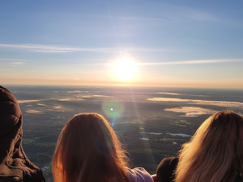CT Voyager Balloons - Hot Air Balloon Ride Connecticut | Toutant Airport, 85 Bungay Hill Rd, Woodstock, CT 06281, USA | Phone: (860) 532-3052