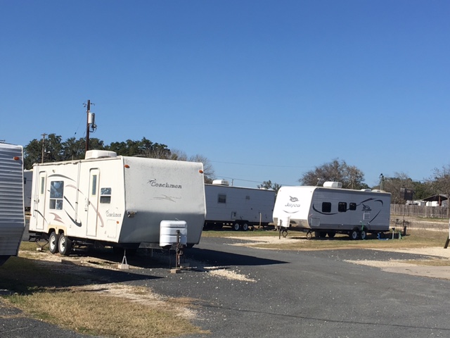 Hwy 97 East RV Park | 1717 TX-97, Pleasanton, TX 78064, USA | Phone: (830) 569-7963