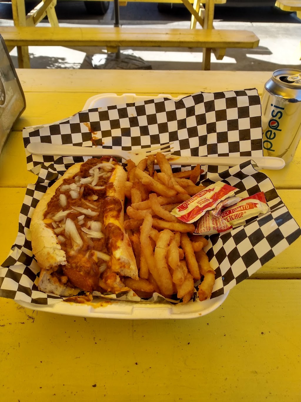 El hot dog street dogs | 100 S Lee Ave, Oakdale, CA 95361, USA | Phone: (209) 534-2843