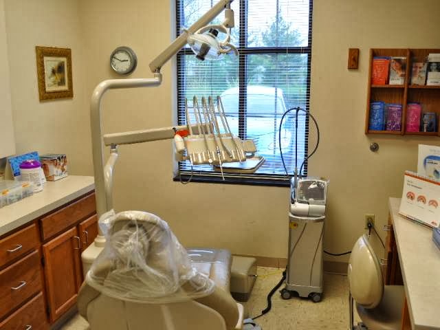 Bright Smile Dental Care | 9931 Eller Rd, Fishers, IN 46038, USA | Phone: (317) 406-9271
