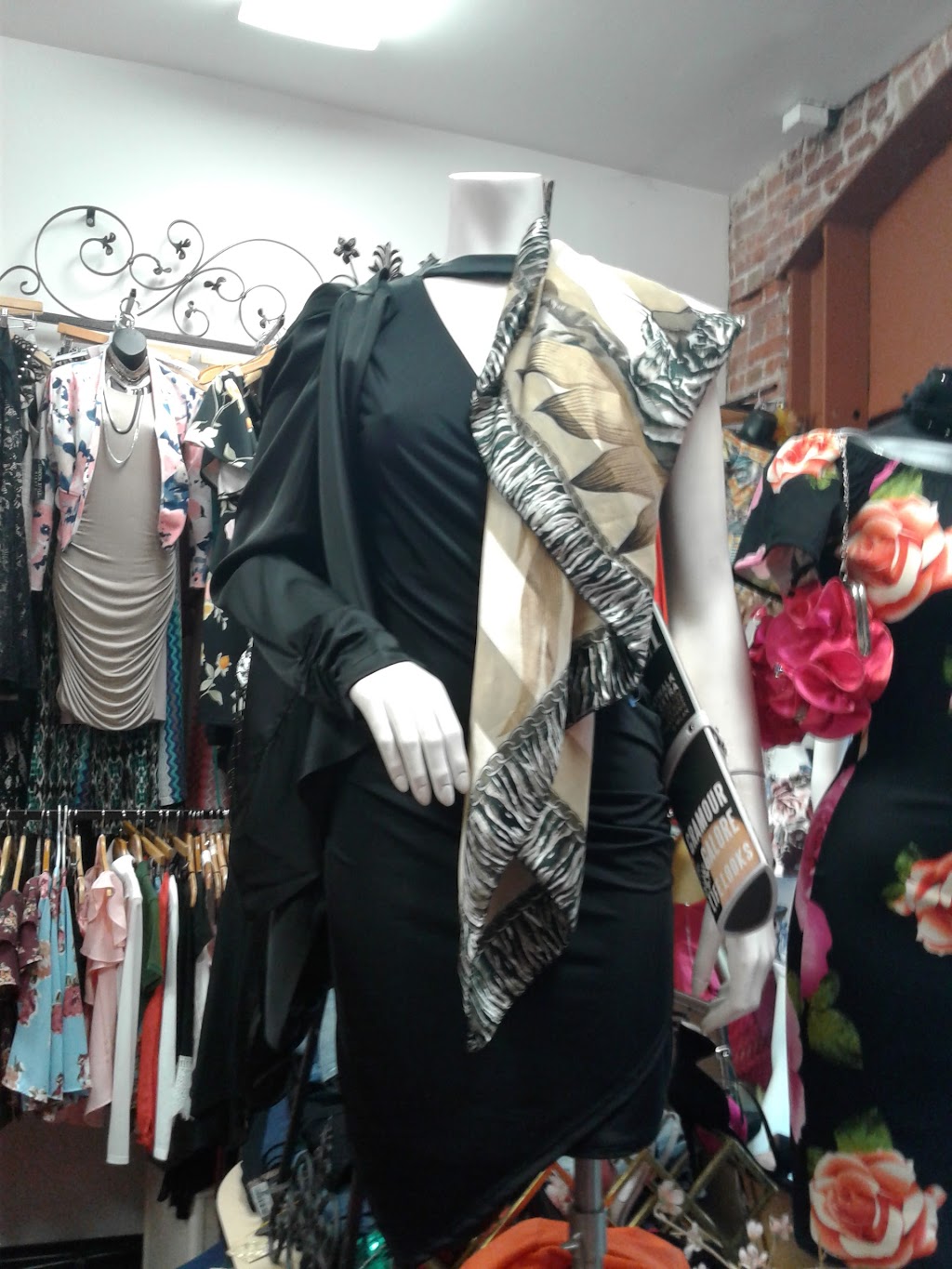 Euphoria Boutique | 2039 Pacific Ave, Long Beach, CA 90806, USA | Phone: (562) 606-8349