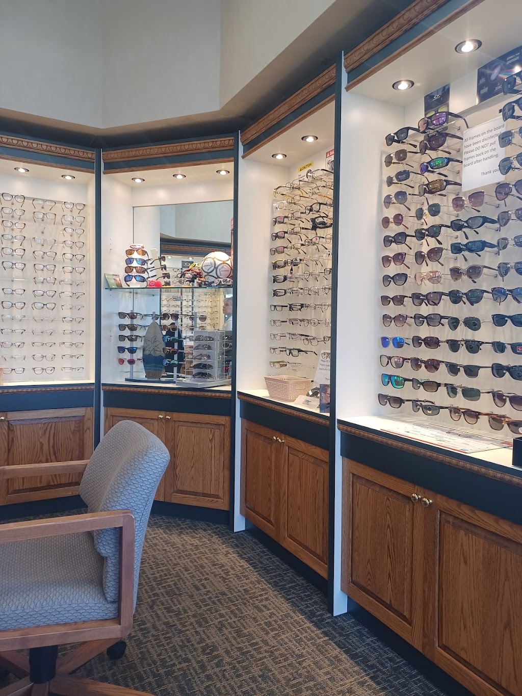 Mt Sterling Eyecare | 277 Yankeetown St, Mt Sterling, OH 43143, USA | Phone: (740) 869-4882