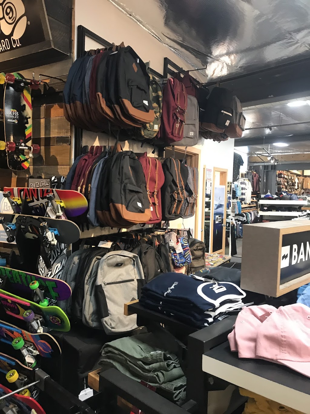 Jacks Surfboards | 2727 Newport Blvd #101, Newport Beach, CA 92663, USA | Phone: (949) 673-2300