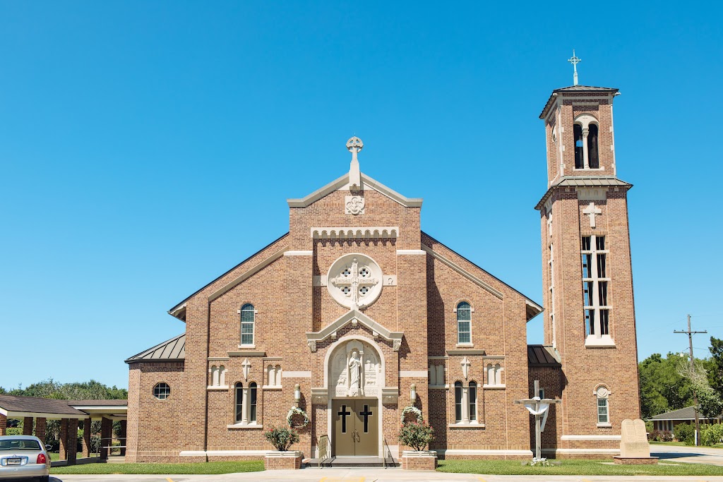 Sacred Heart Catholic Church | 15300 W Main St, Cut Off, LA 70345, USA | Phone: (985) 632-3858