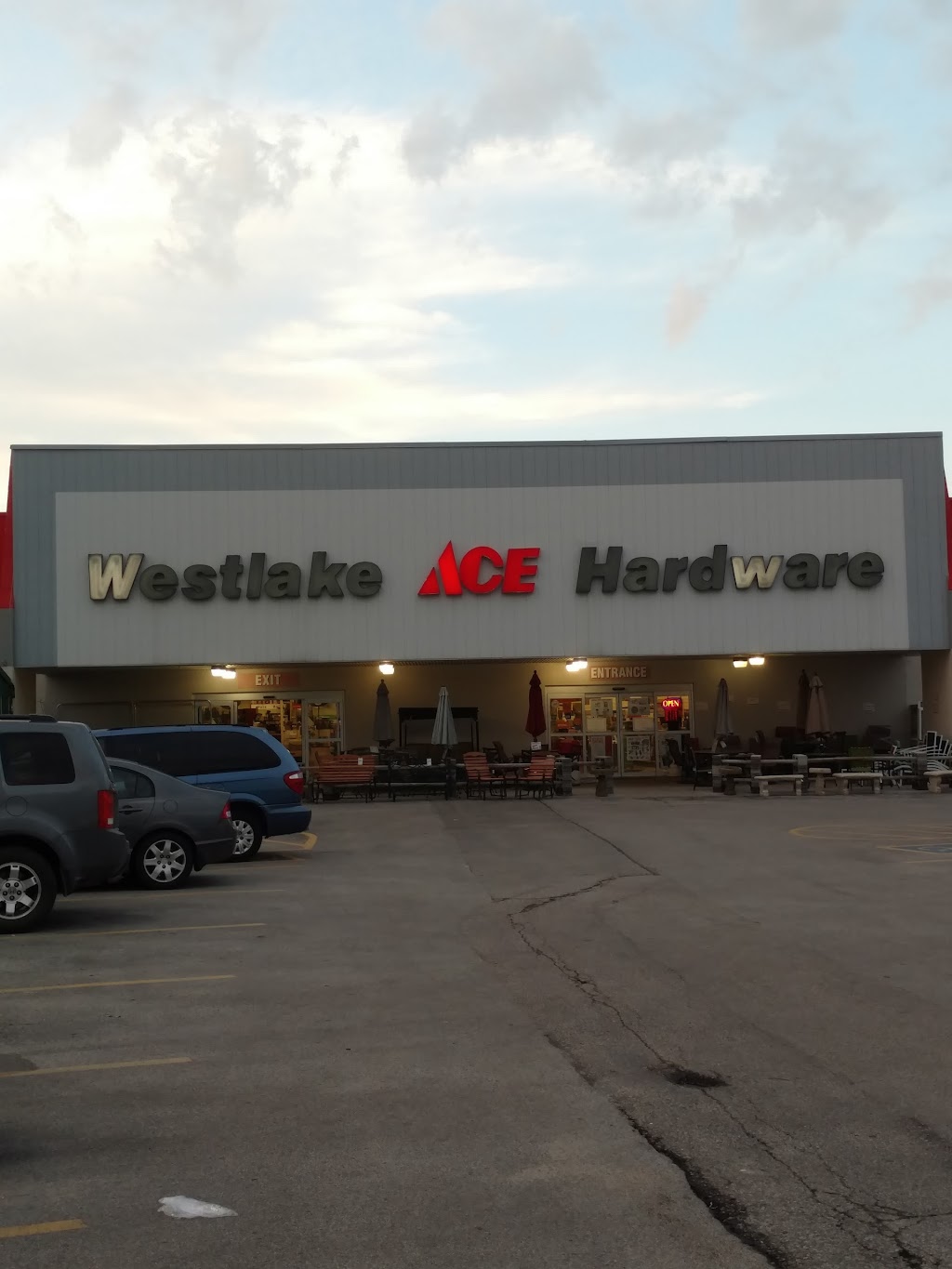 Westlake Ace Hardware | 14060 W Center Rd, Omaha, NE 68144, USA | Phone: (402) 330-0610
