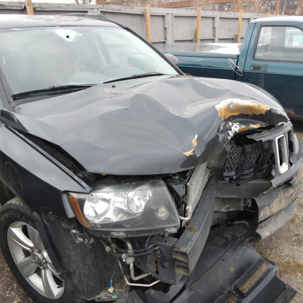 Crash Champions Collision Repair | 13345 Merriman Rd, Livonia, MI 48150, USA | Phone: (734) 425-6267