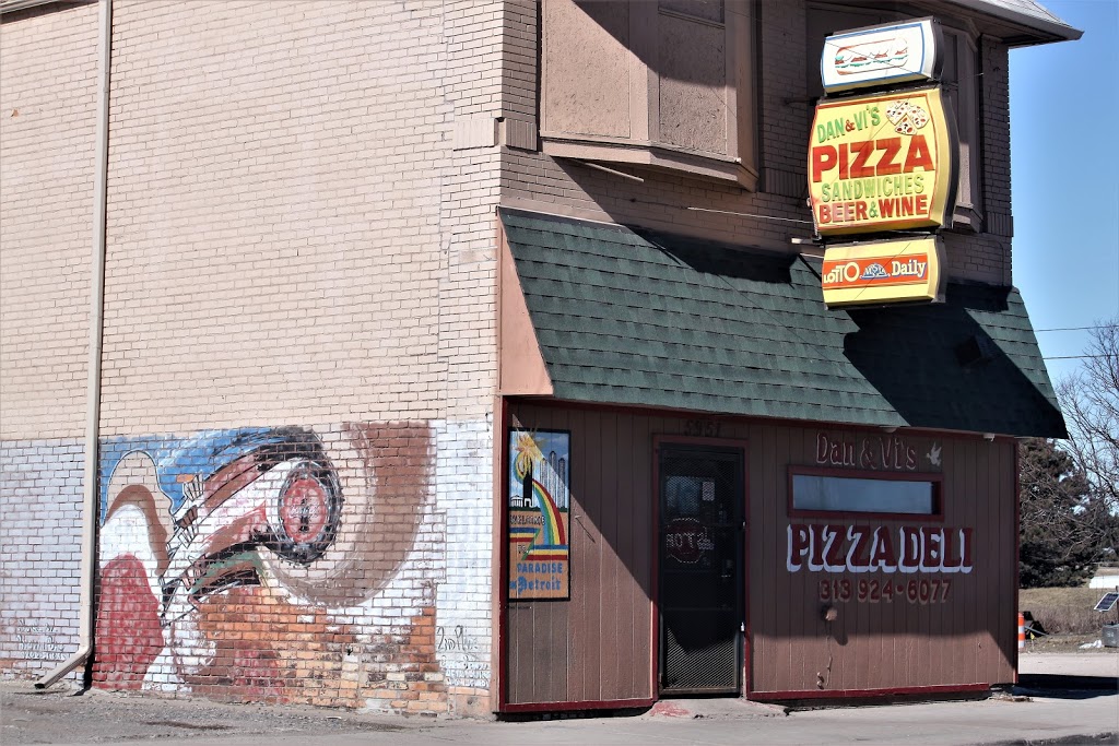 Dan & Vis Pizza | 5951 Chene, Detroit, MI 48211, USA | Phone: (313) 924-6077