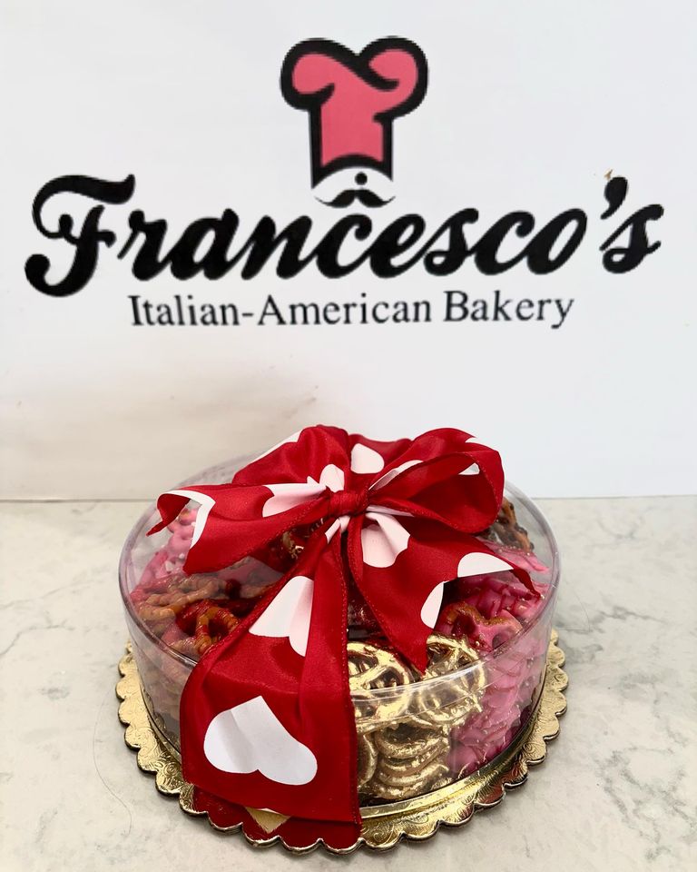 Francescos Bakery | 640 S Broadway, Hicksville, NY 11801, USA | Phone: (516) 931-6821