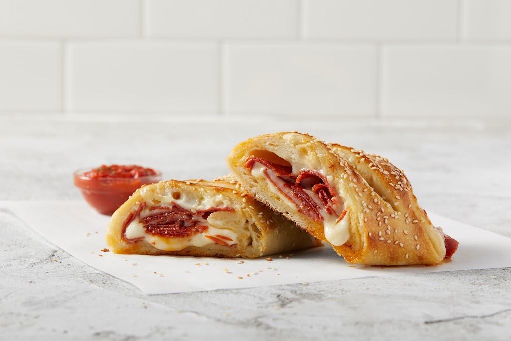 Sbarro | 127 Los Cerritos Center, Cerritos, CA 90703, USA | Phone: (562) 865-9018