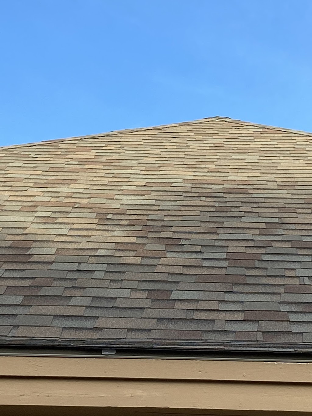 Sunny Side Roofing | 901 Bonnie Brae Ave, Fort Worth, TX 76111, USA | Phone: (817) 714-8682