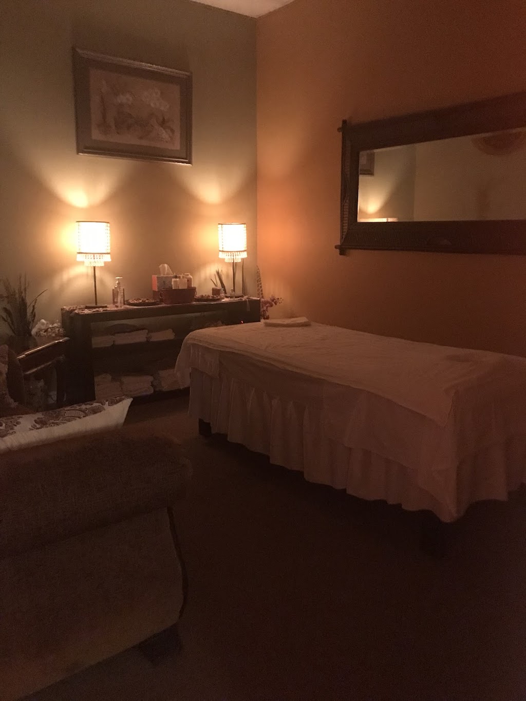 Orange Massage & Spa | 311 N Tustin St Ste D, Orange, CA 92867, USA | Phone: (714) 886-6336