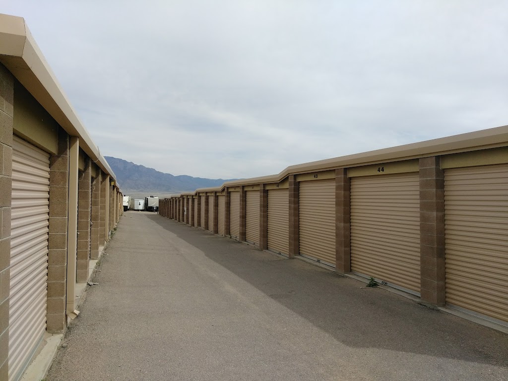 Rivers Edge Mini Storage | 110 Industrial Park Loop NE, Rio Rancho, NM 87124, USA | Phone: (505) 891-8800