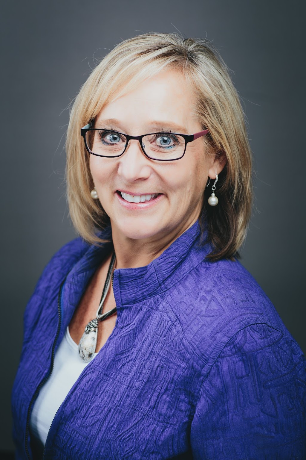 helen chupp | 1544 45th St, Munster, IN 46321, USA | Phone: (219) 405-8920