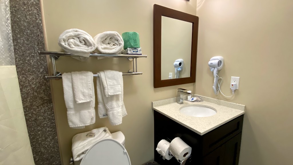 Astoria Delancy Inn & Suites | 37-11 23rd St, Queens, NY 11101, USA | Phone: (718) 392-4207