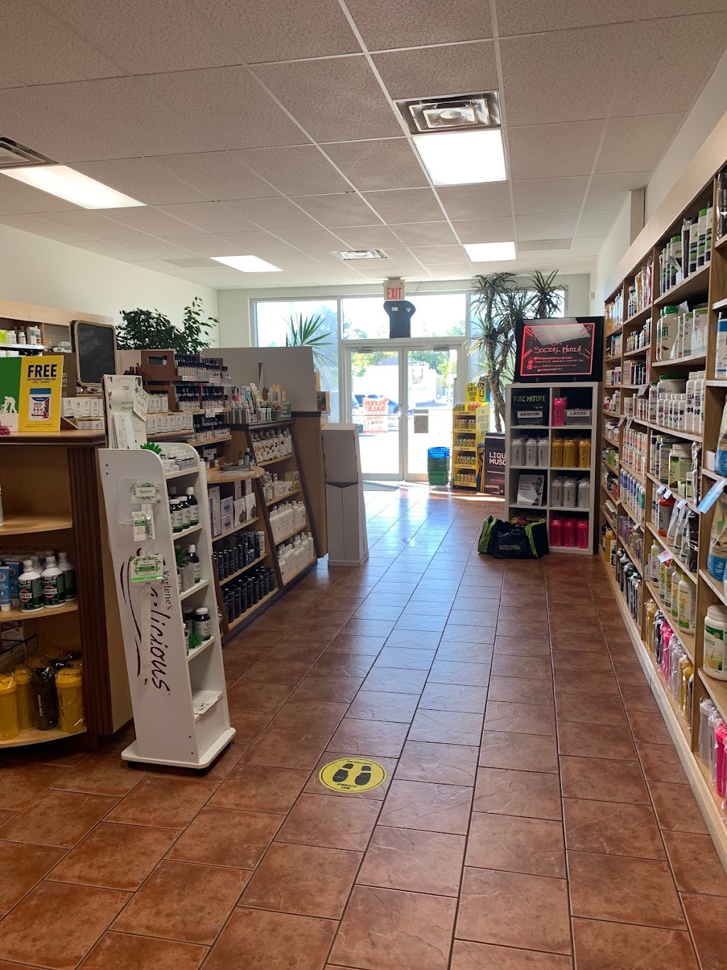 Pure Nature Nutrition Centers | 3174 Dougall Ave, Windsor, ON N9E 1S6, Canada | Phone: (519) 967-9865