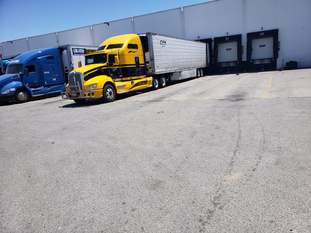 VS Carrier Inc Truck Parking , Truck Repair, Hiring Driver | 10855 E Nebraska Ave, Selma, CA 93662 | Phone: (559) 375-6168