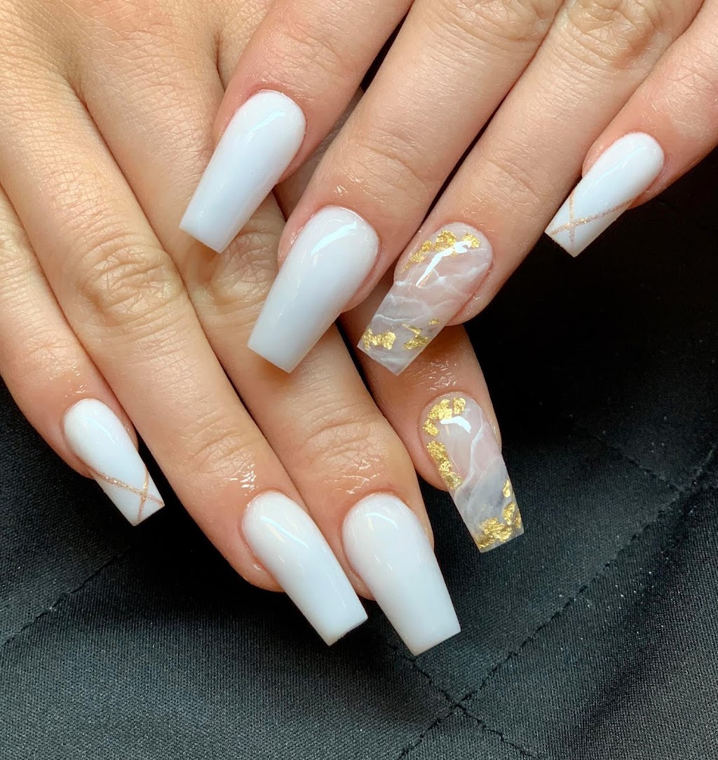 Tip Top Nails & Spa | 317 Jacaranda Blvd, Venice, FL 34292, USA | Phone: (941) 485-6161