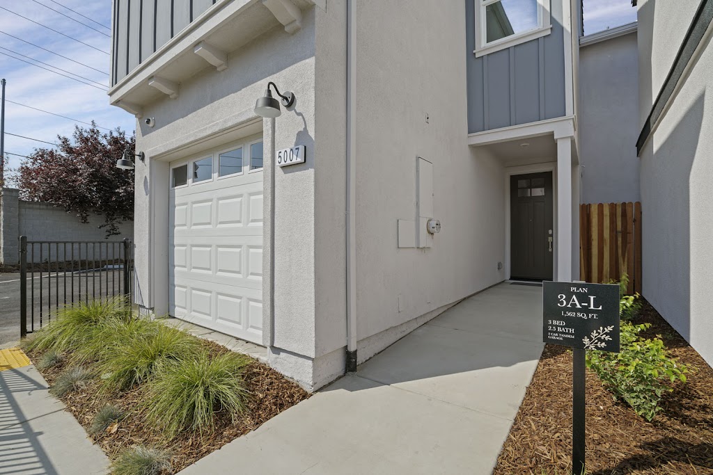 Wickford Square New Homes | 5019 Wuthering Ave, Sacramento, CA 95823, USA | Phone: (916) 602-4048