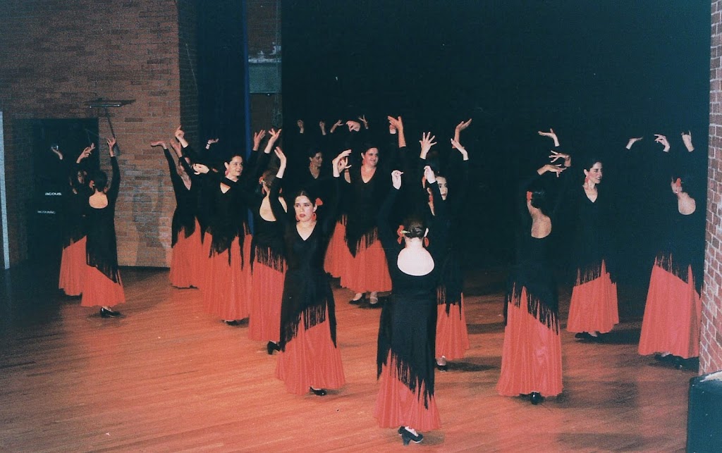 Suspiro Flamenco Dance Company | 3510 Scotts Ln #3015A, Philadelphia, PA 19129, USA | Phone: (610) 724-4021