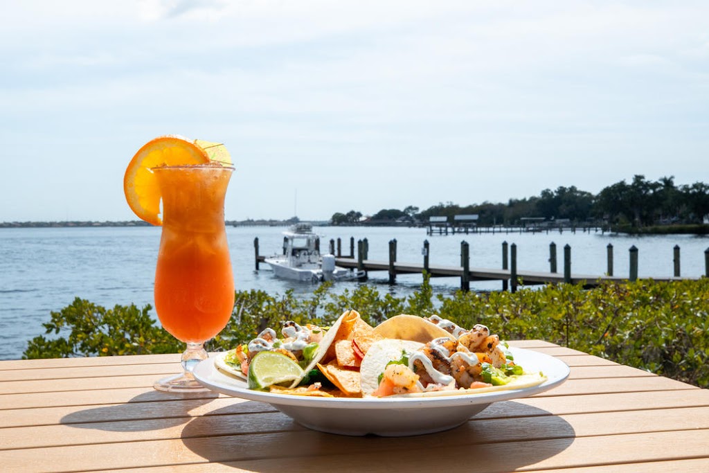 Whiskey Joes Bar & Grill - Manatee River | 5313 19th St E, Ellenton, FL 34222, USA | Phone: (941) 263-3111