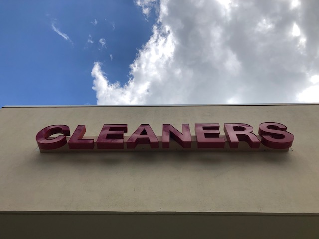 Palmer Ranch Cleaners | 3912 Central Sarasota Pkwy, Sarasota, FL 34238, USA | Phone: (941) 303-6500