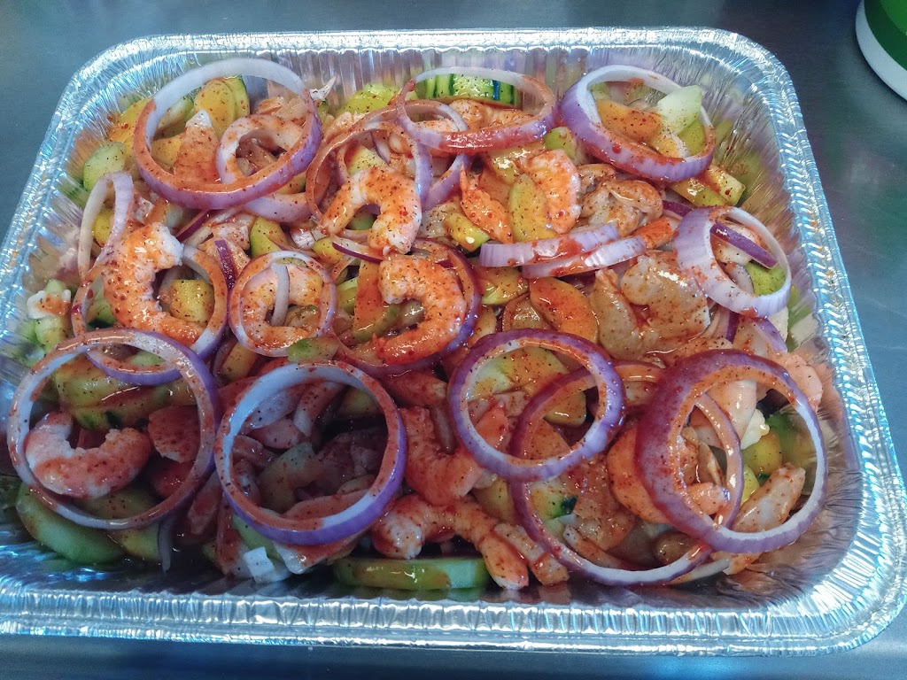 Mariscos el viejon | Unnamed Road, 21503 B.C., Mexico | Phone: 663 318 8246