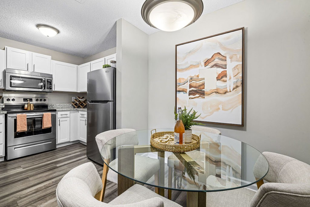 Fieldstone Apartment Homes | 510 Quaker Creek Dr, Mebane, NC 27302, USA | Phone: (919) 910-0287