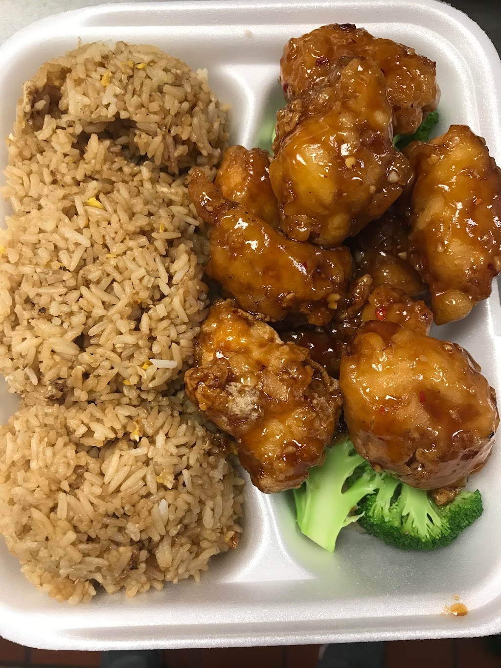 Panda Garden | 4680 W Walton Blvd, Waterford Twp, MI 48329, USA | Phone: (248) 599-7200