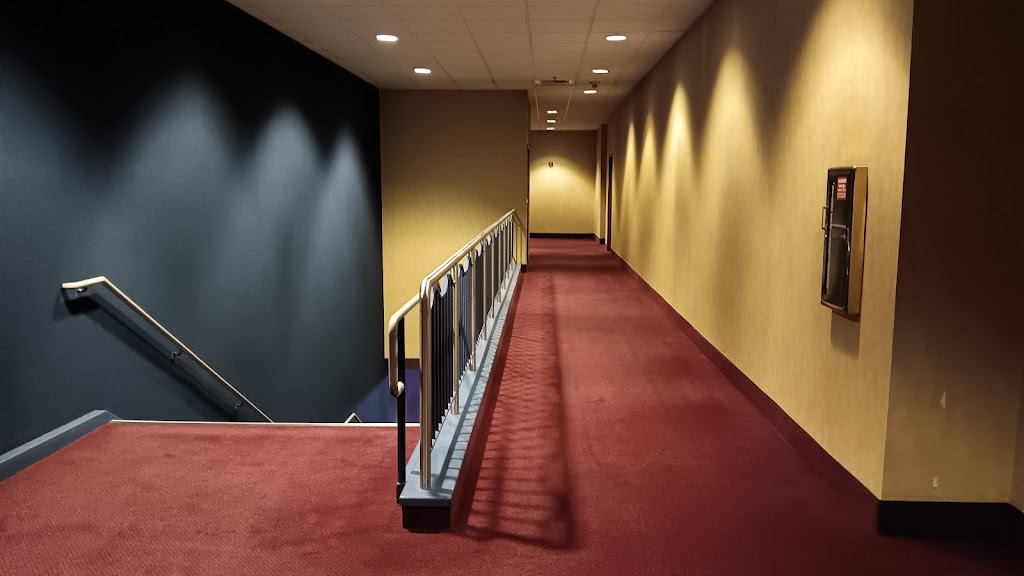 Starlight Cinemas Lakewood Center | Lakewood Center, 5200 Faculty Ave, Lakewood, CA 90712, USA | Phone: (562) 303-5302