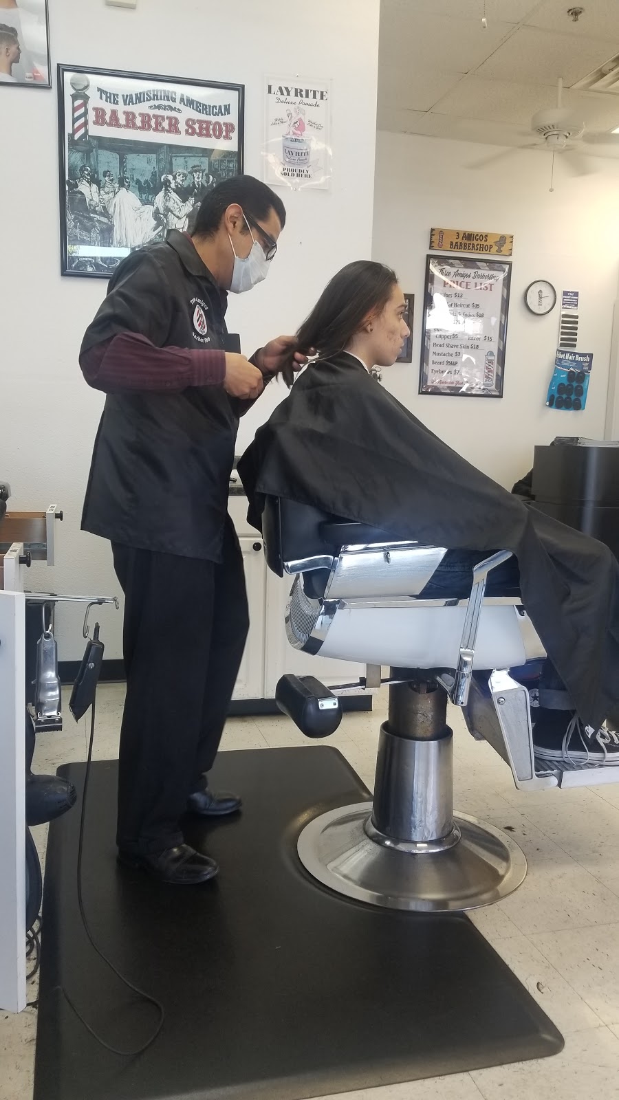 Three Amigos Barbershop | 109 S State St Unit G, San Jacinto, CA 92583, USA | Phone: (951) 487-7832
