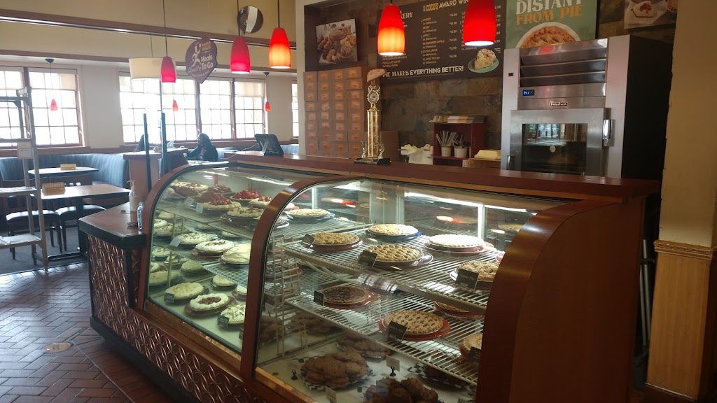 Cocos Bakery Restaurant | 7269 Haven Ave, Rancho Cucamonga, CA 91701, USA | Phone: (909) 948-5665